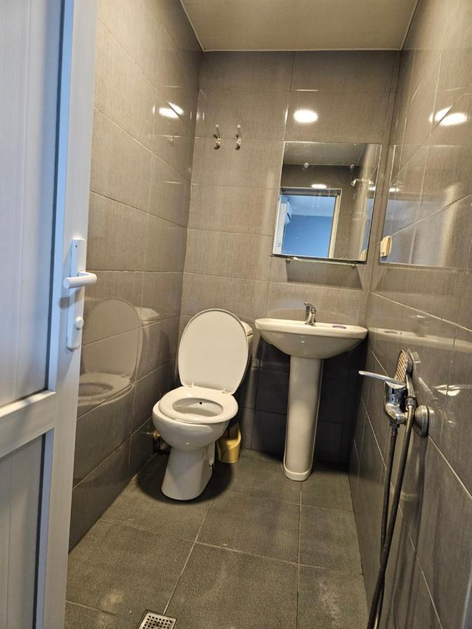 Guest House 2 Floor Batumi Exterior foto