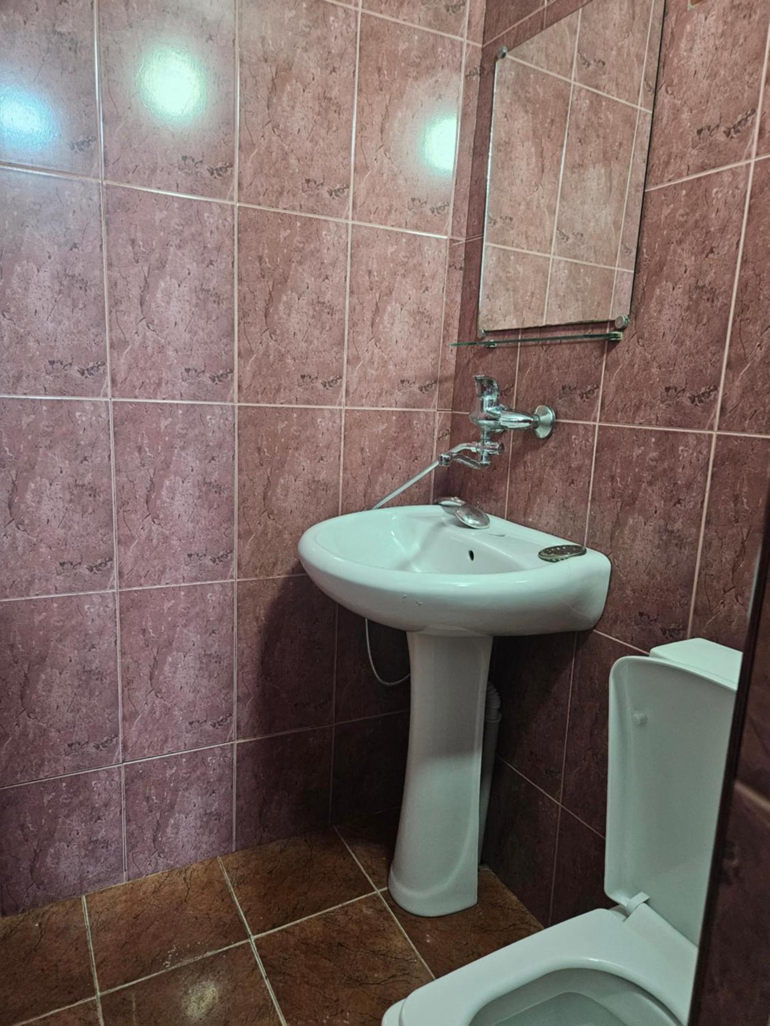 Guest House 2 Floor Batumi Exterior foto